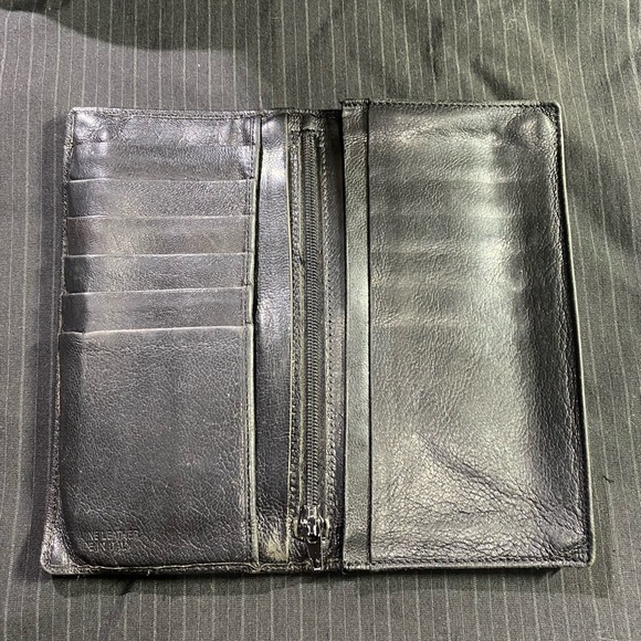 Pre-owned Vintage Dolce & Gabbana long black leather wallet - Picture 5 of 14